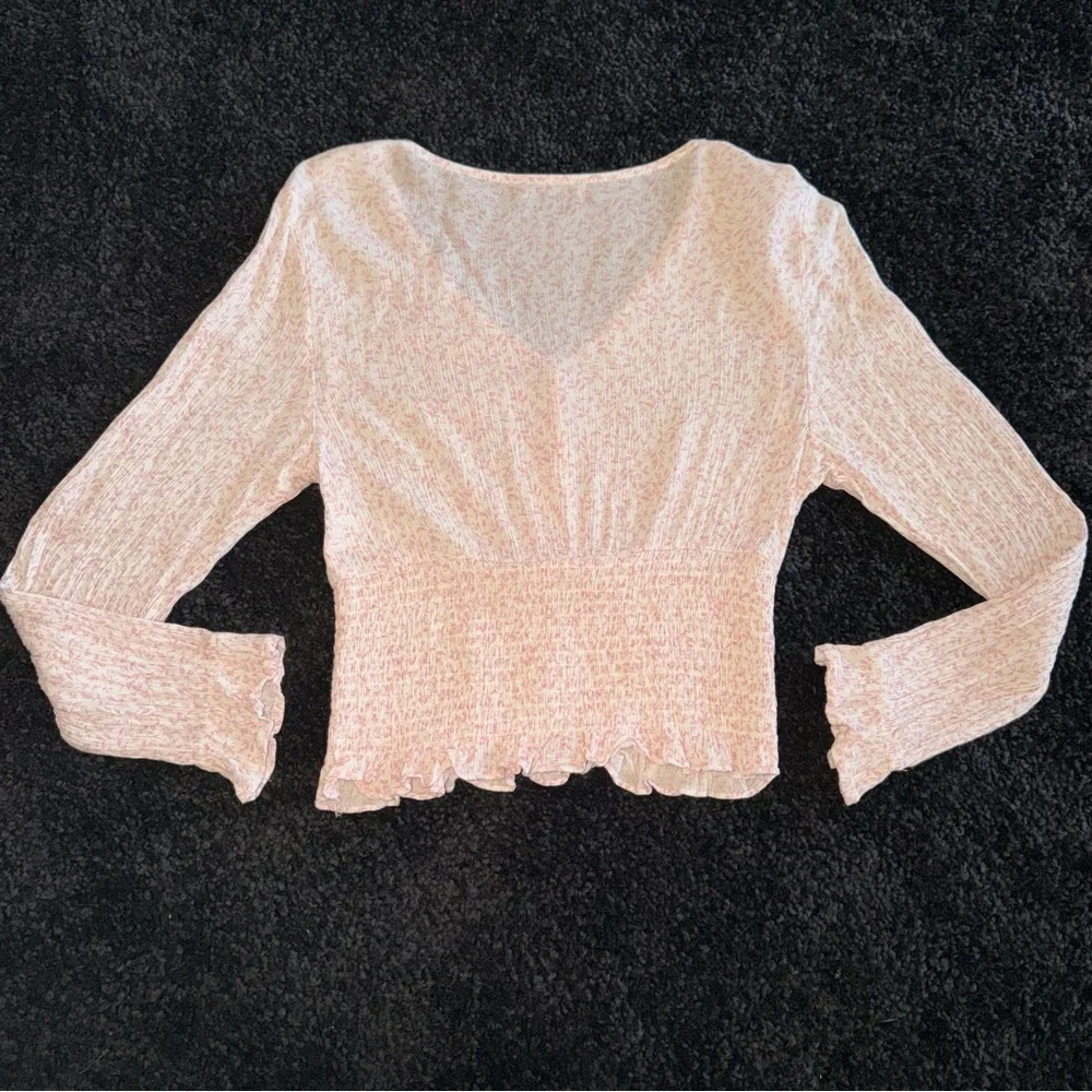 Paper Crane Pink Smocked Crop Top V-Neck Long Sleeve Peplum - Size S - Picture 2 of 8